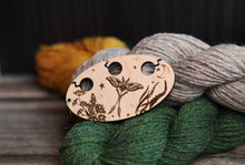 Load image into Gallery viewer, Luna Moth knitting & crochet yarn separator. 3 hole divider