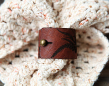 Load image into Gallery viewer, Leather Raven Skull Shawl Cuff with Bronze Stud: 6 Inch