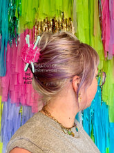 Load image into Gallery viewer, Yarn Crafts Knitting Needles Hair Claw