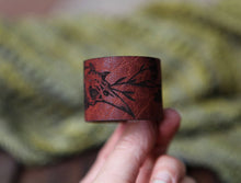 Load image into Gallery viewer, Leather Raven Skull Shawl Cuff with Bronze Stud: 6 Inch