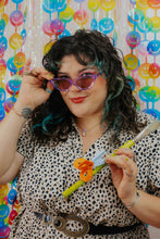 Load image into Gallery viewer, Scissors Hair Claw