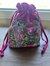 Load image into Gallery viewer, Drawstring Project Bag- Small