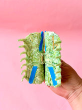 Load image into Gallery viewer, Crochet Yarn Hair Claw