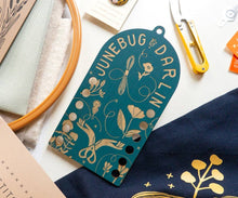 Load image into Gallery viewer, Wood Floss Organizer