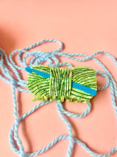 Load image into Gallery viewer, Crochet Yarn Hair Claw