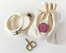 Load image into Gallery viewer, Owl Needle Minder