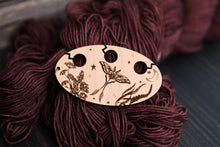 Load image into Gallery viewer, Luna Moth knitting &amp; crochet yarn separator. 3 hole divider
