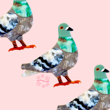 Load image into Gallery viewer, Pigeon Brooch
