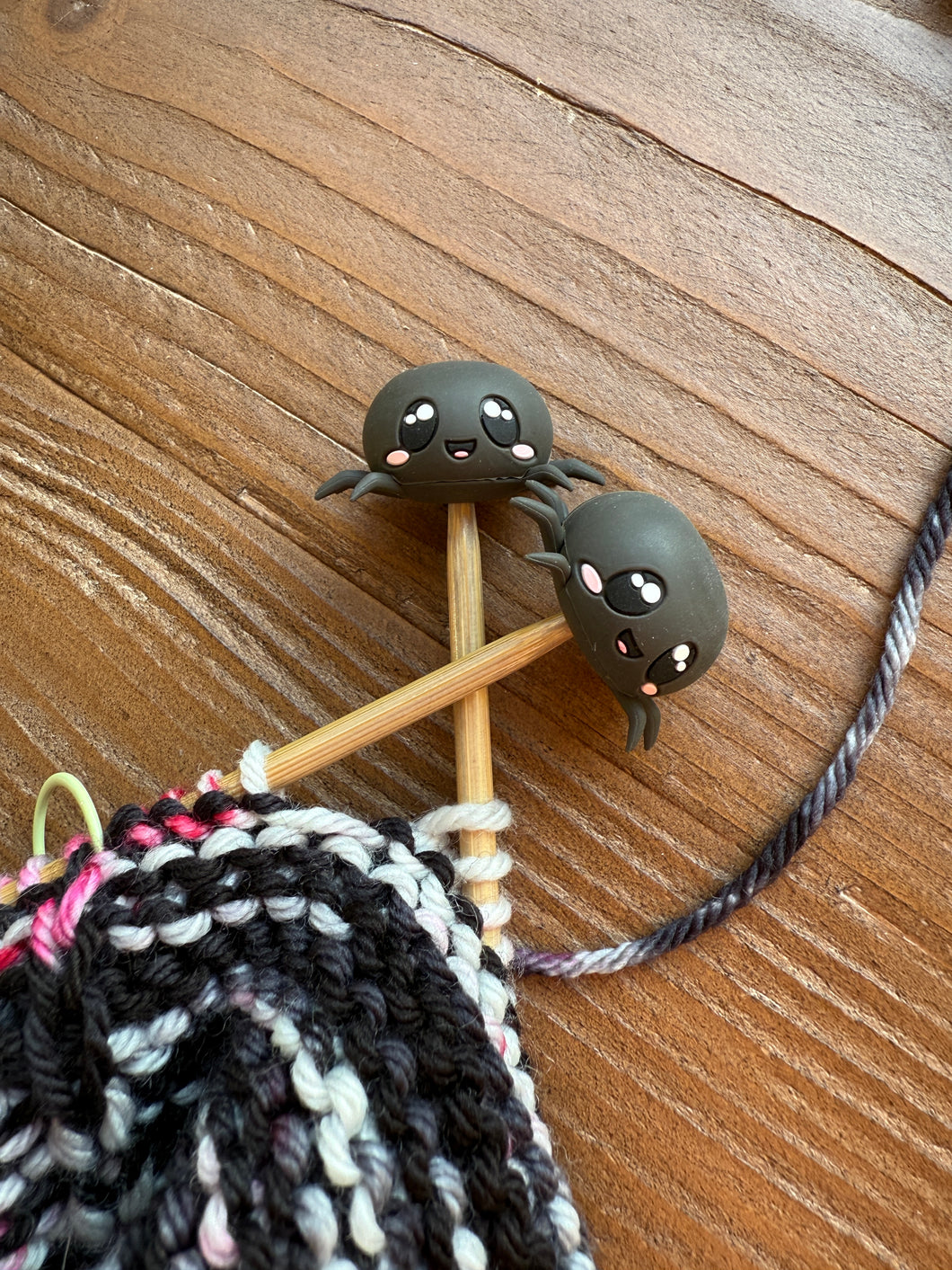 Spider Needle Stoppers