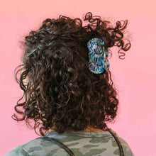 Load image into Gallery viewer, Blue Yarn Skein Hair Claw Clip
