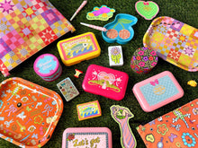 Load image into Gallery viewer, Patchwork Quilt Notions Tray

