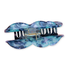 Load image into Gallery viewer, Blue Yarn Skein Hair Claw Clip
