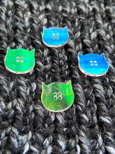 Load image into Gallery viewer, 1&quot; Acrylic Buttons- Iridescent Cat

