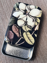 Load image into Gallery viewer, Magnolia Notions Tin
