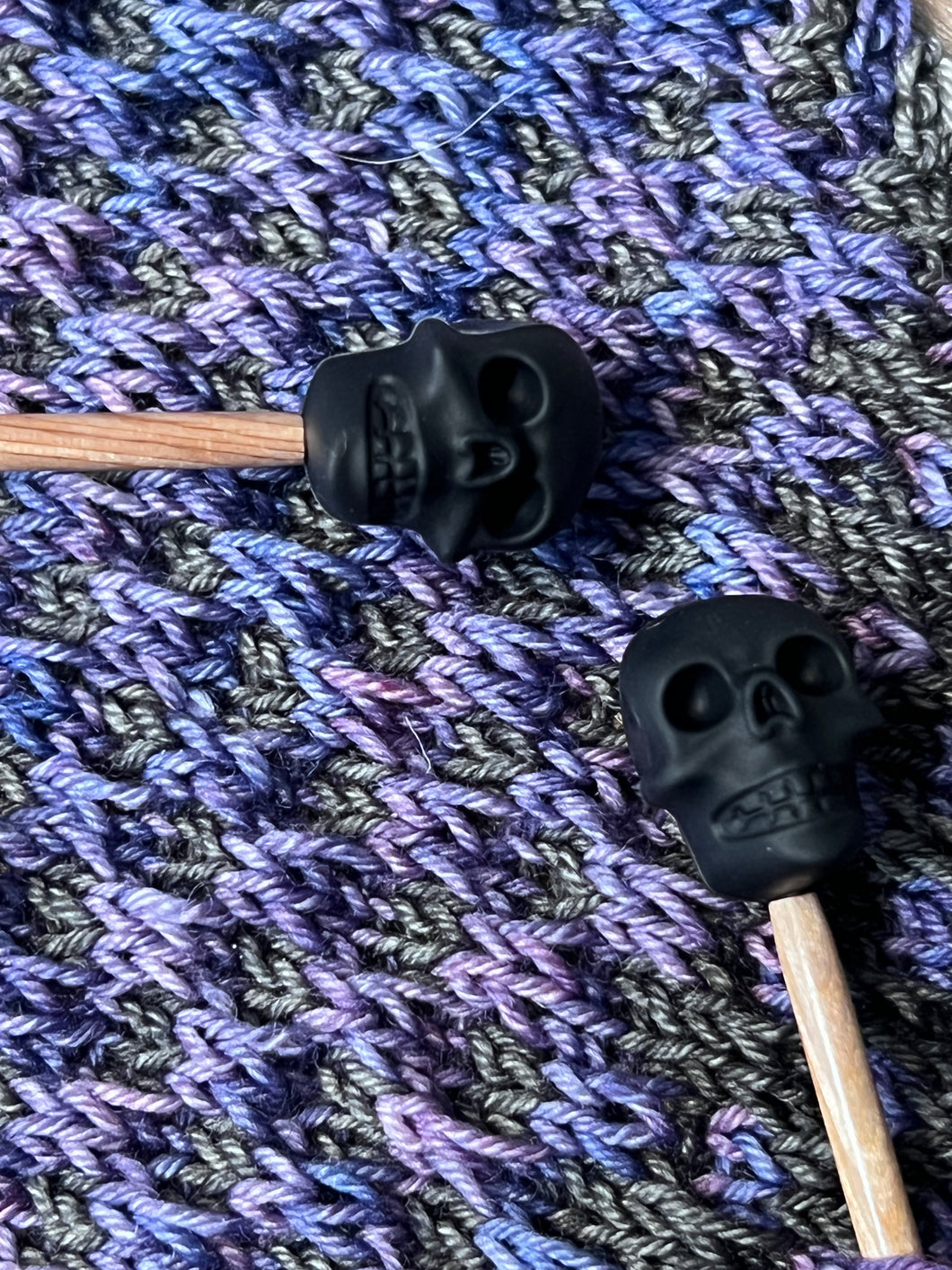 Skull Needle Stoppers (Color Options)
